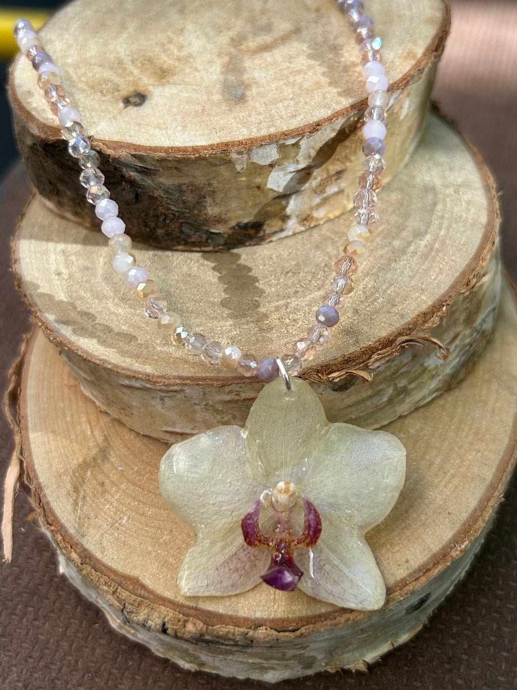 Collar orquídea natural
