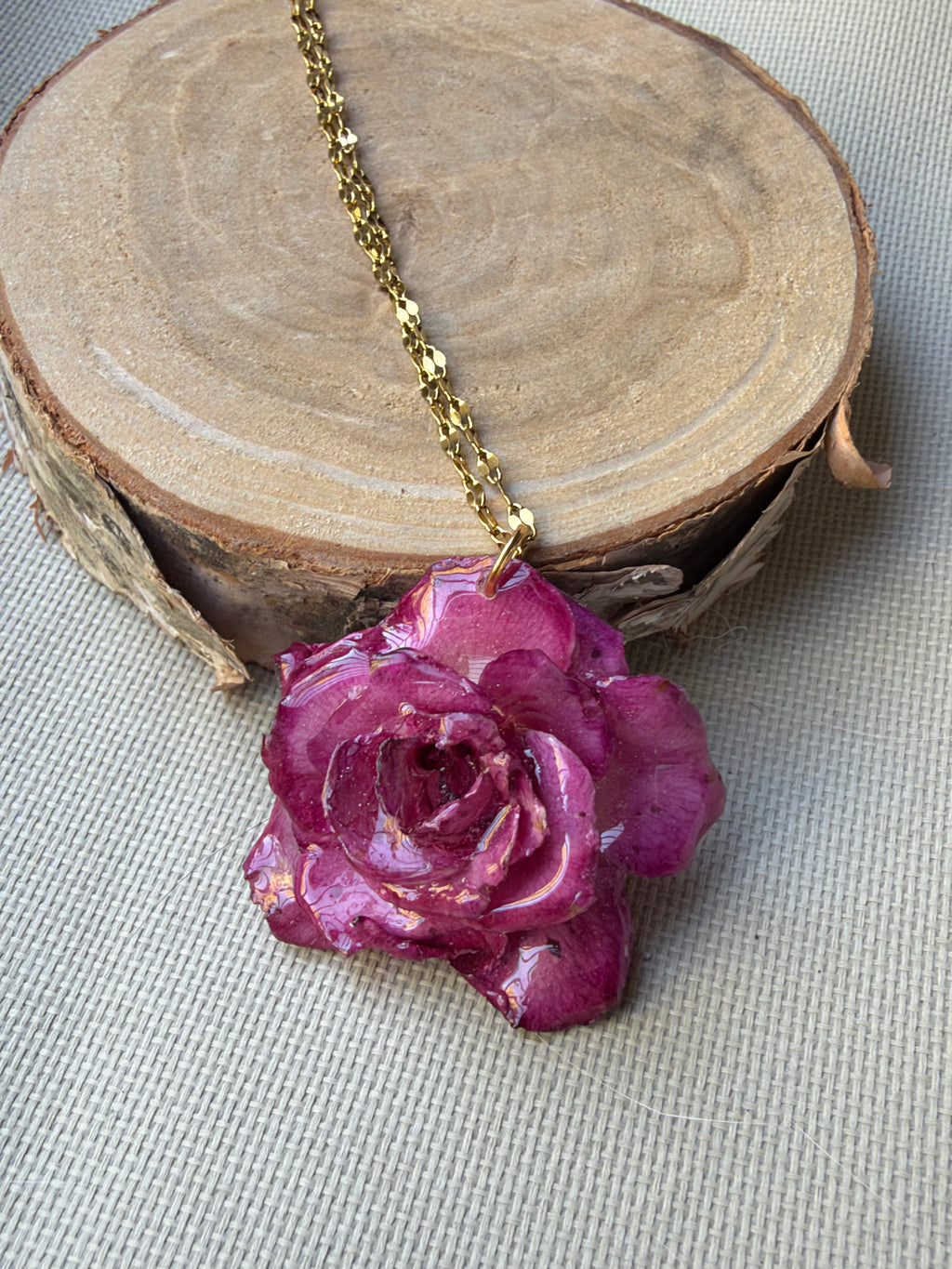 Collar rosa enana