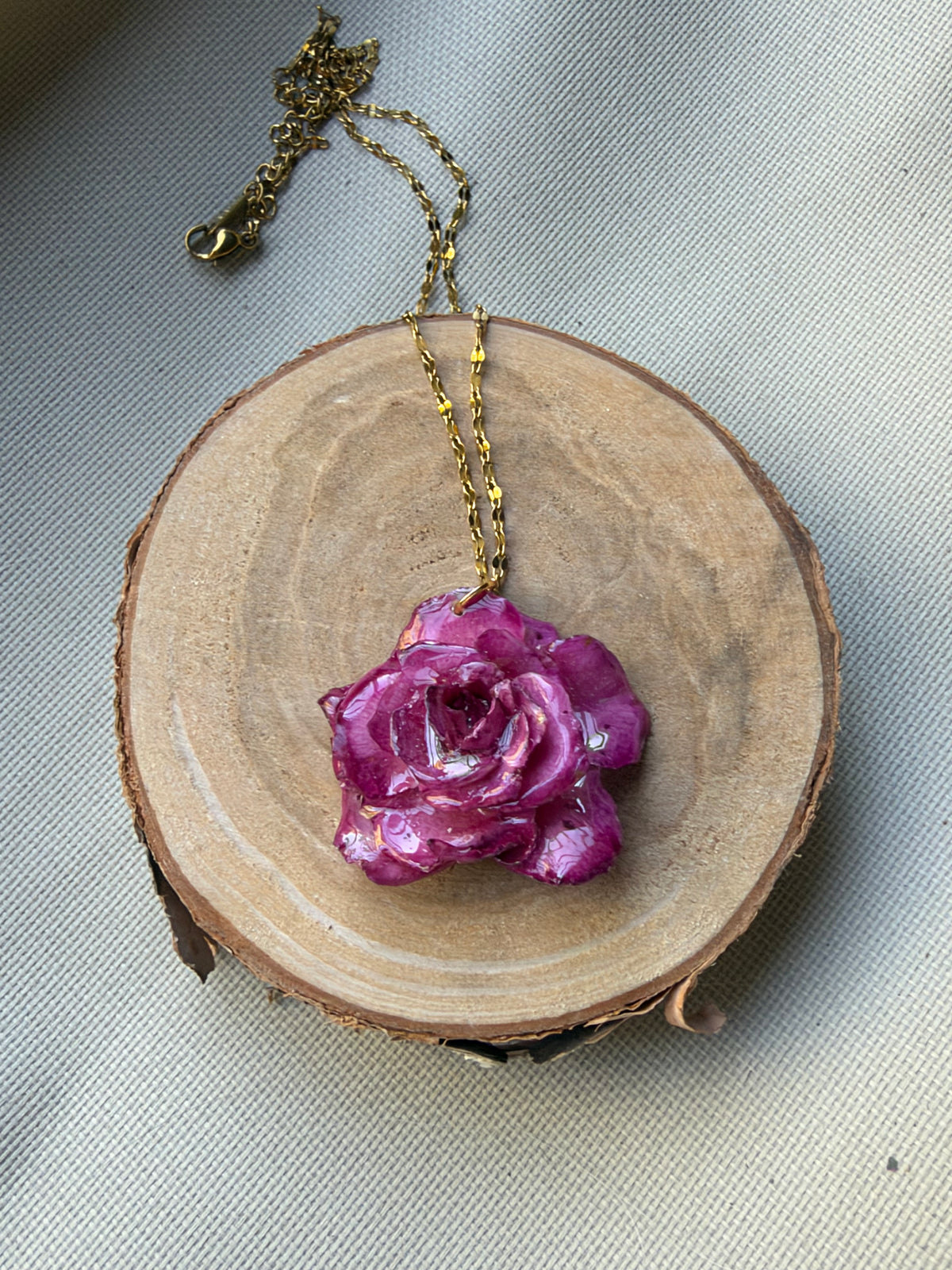 Collar rosa enana